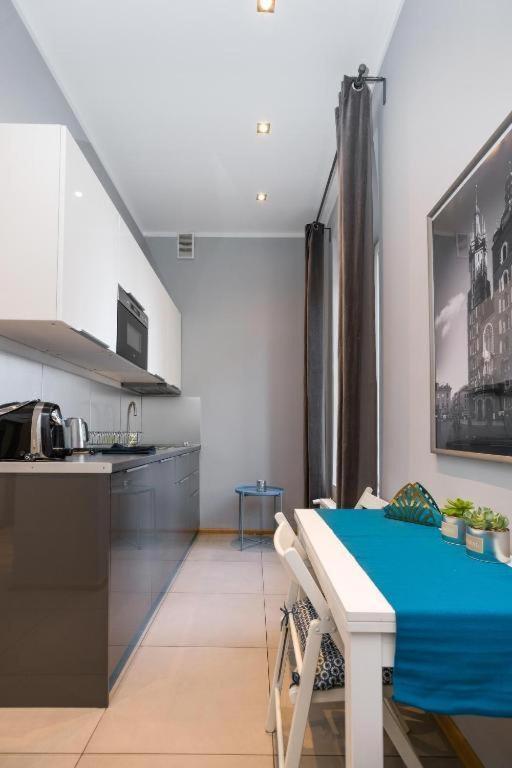 Apartment Perfect Place To In Center
